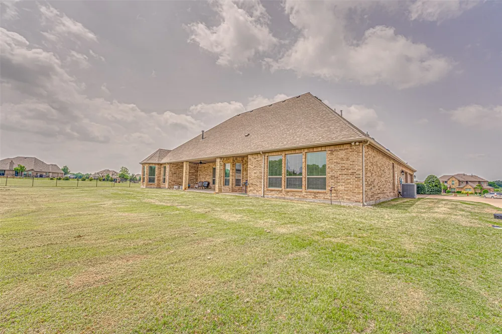 1406 Artesia Lane McLendon Chisholm, TX 75032
