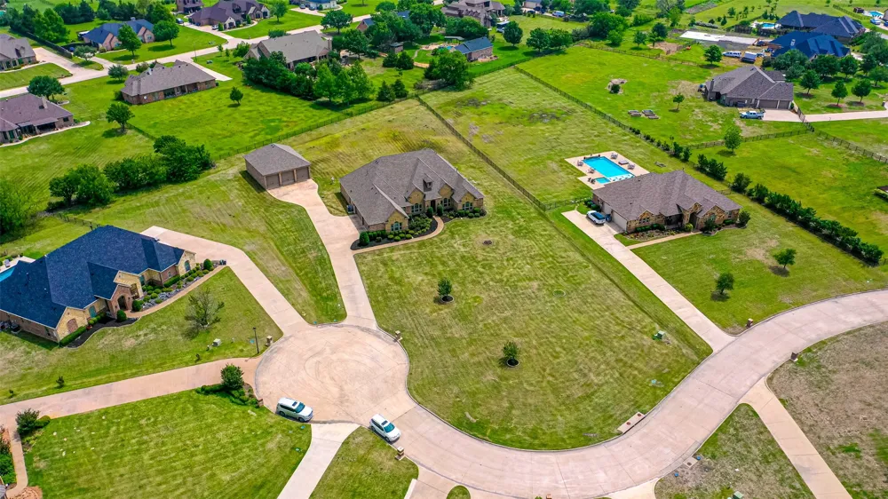 1406 Artesia Lane McLendon Chisholm, TX 75032