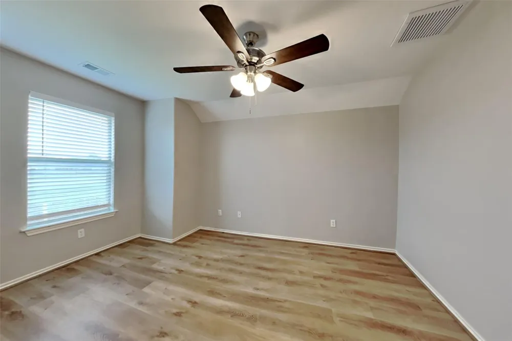 22076 Knights Cove Drive Kingwood, TX 77339
