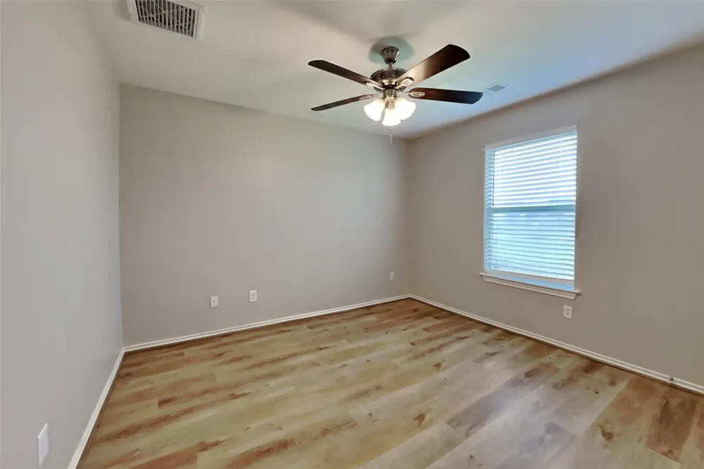 22076 Knights Cove Drive Kingwood, TX 77339