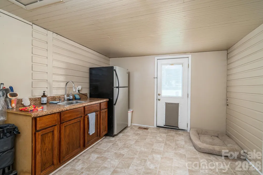 744 S Grove Street Extension Lincolnton, NC 28092