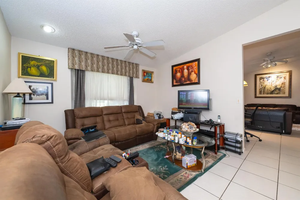 3973 SUMMER CHASE COURT Lake Worth, FL 33467