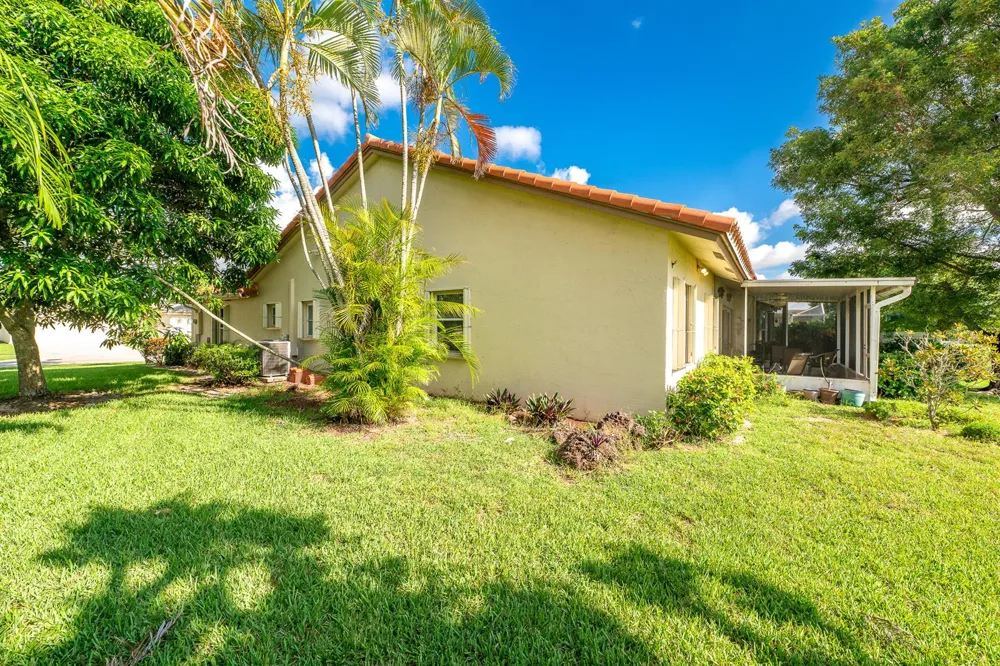 3973 SUMMER CHASE COURT Lake Worth, FL 33467