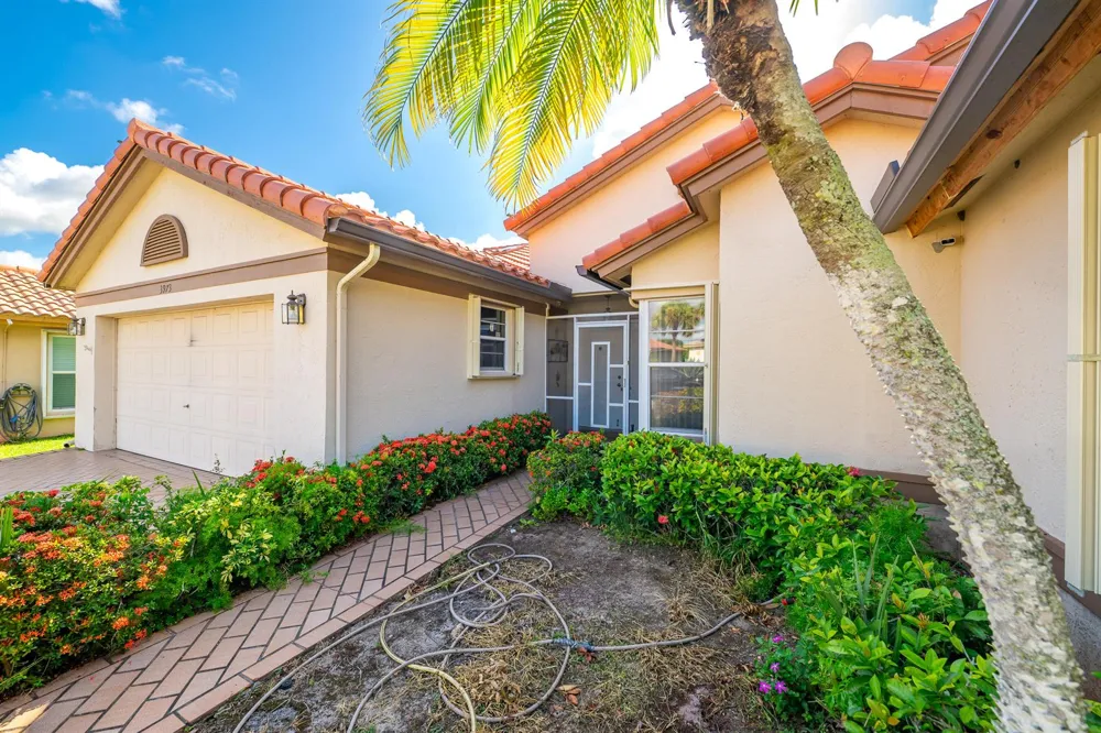 3973 SUMMER CHASE COURT Lake Worth, FL 33467