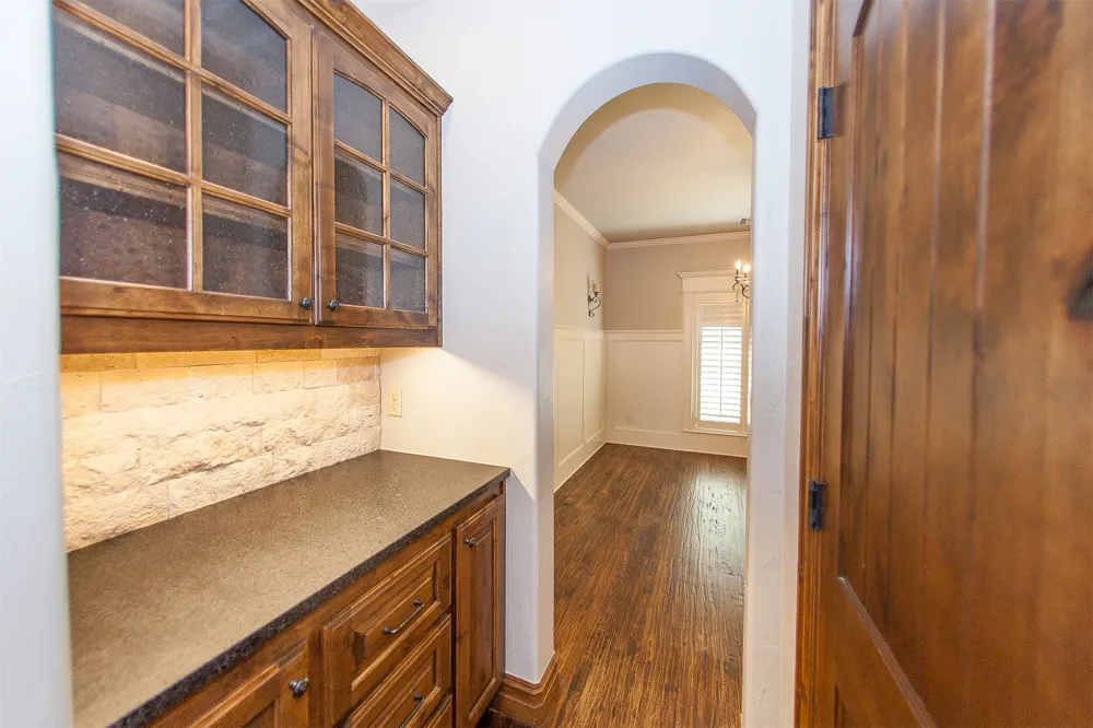 211 E 127th Street S Jenks, OK 74037