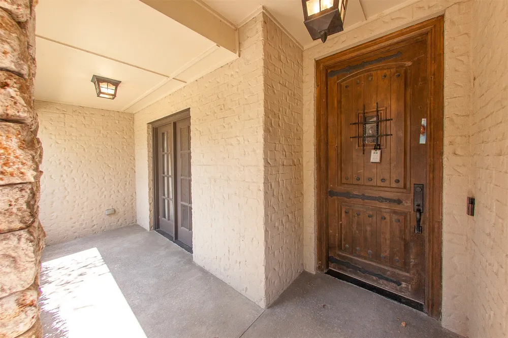 211 E 127th Street S Jenks, OK 74037