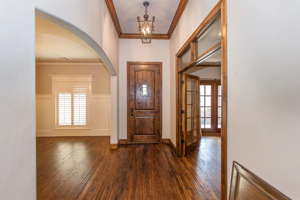 211 E 127th Street S Jenks, OK 74037