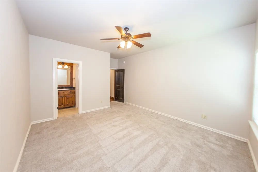 211 E 127th Street S Jenks, OK 74037
