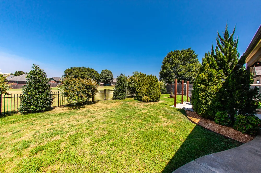 211 E 127th Street S Jenks, OK 74037