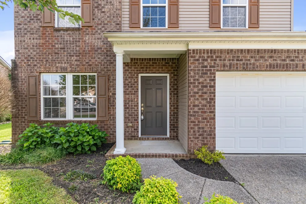 1006 Solomon Ln Spring Hill, TN 37174