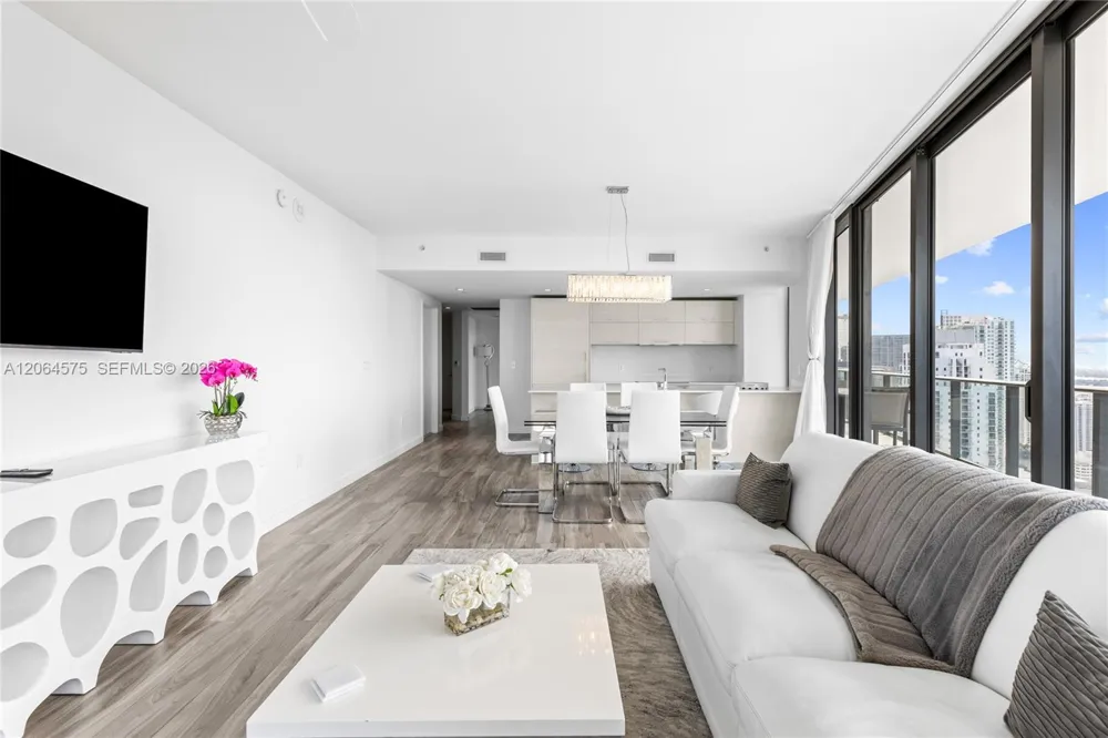 1300 S Miami Ave #4505 Miami, FL 33130