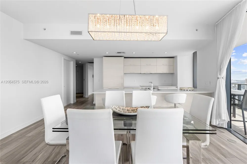 1300 S Miami Ave #4505 Miami, FL 33130