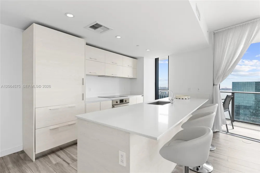 1300 S Miami Ave #4505 Miami, FL 33130