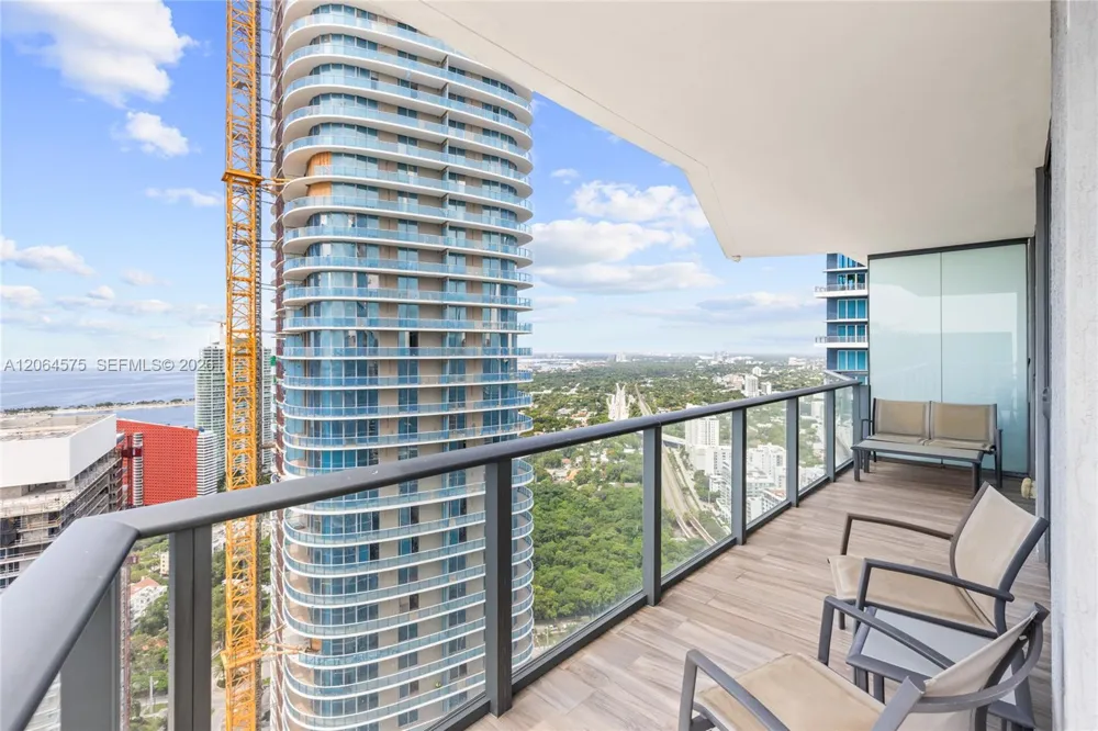 1300 S Miami Ave #4505 Miami, FL 33130