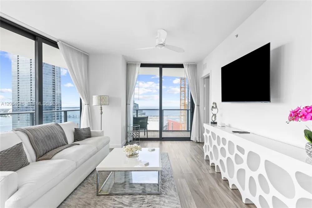 1300 S Miami Ave #4505 Miami, FL 33130