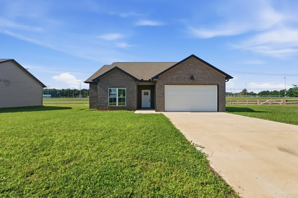 111 Burley Way Portland, TN 37148