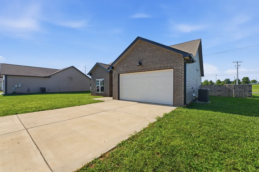 111 Burley Way Portland, TN 37148