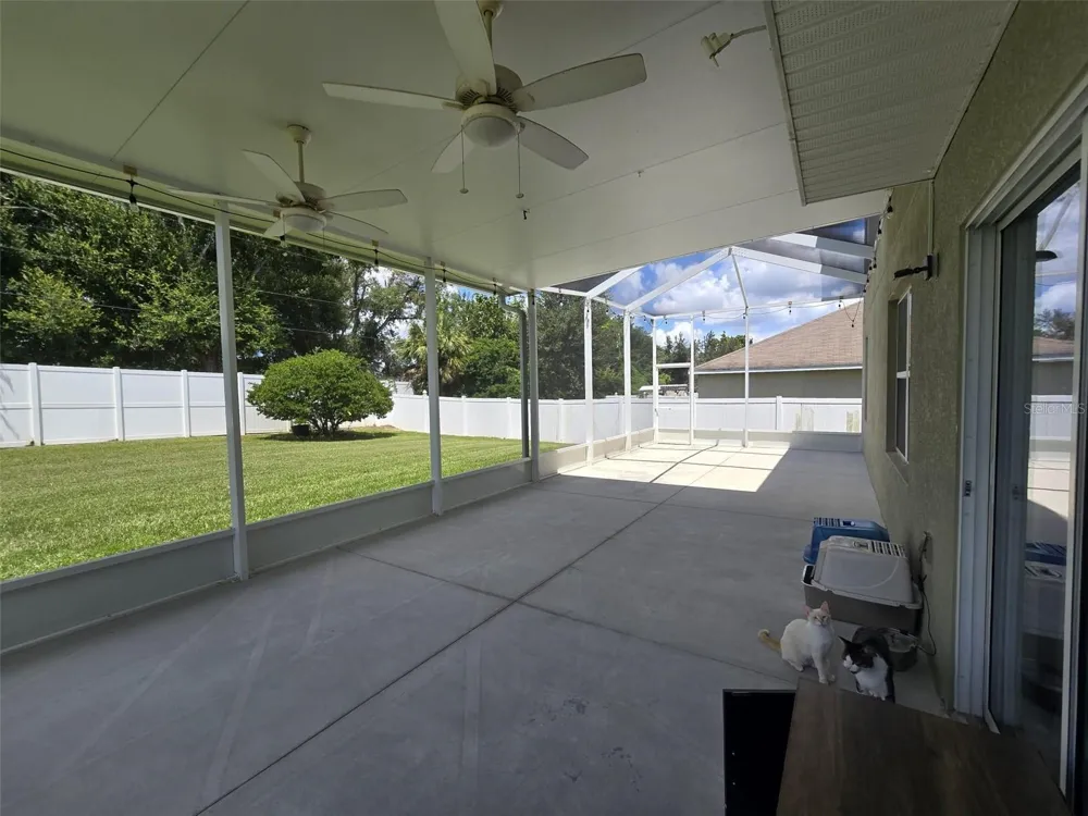 9646 TRONCAIS Thonotosassa, FL 33592