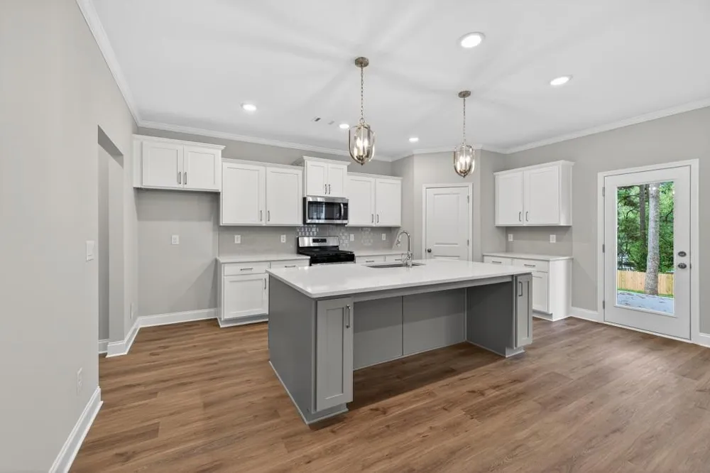 4862 White Street Sugar Hill, GA 30518
