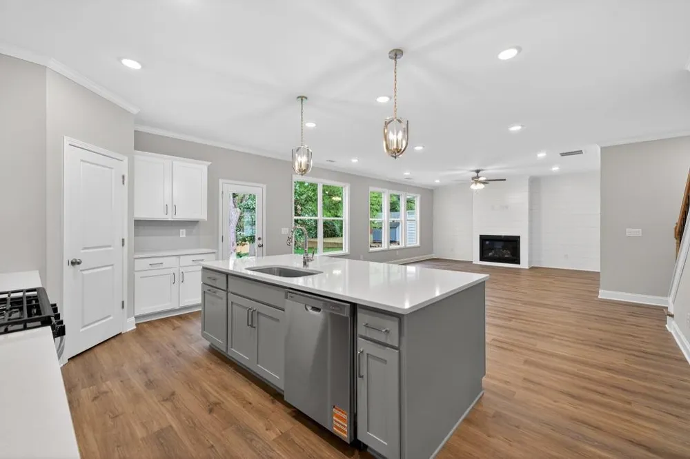 4862 White Street Sugar Hill, GA 30518