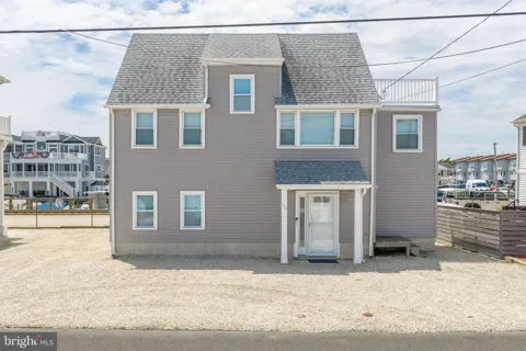 20 W SOUTH 33RD STREET