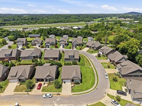 1115 Cross Pointe Dr