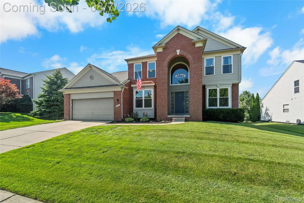 934 Running Brook Drive Holly Township, MI 48442