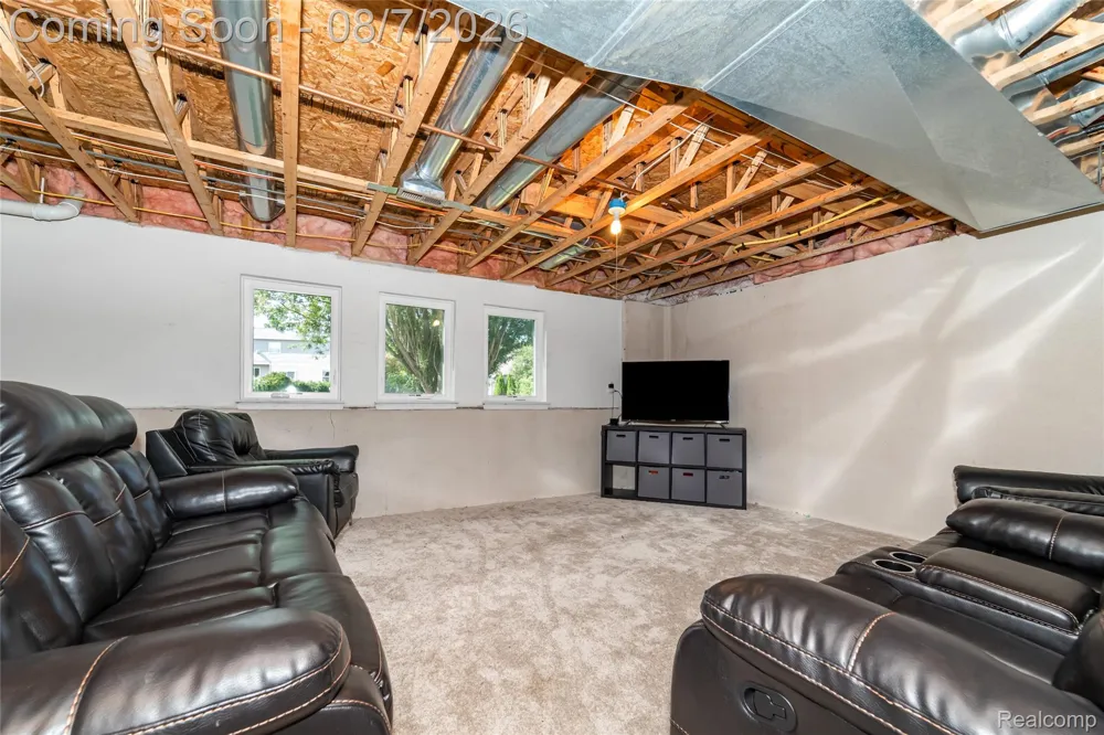 934 Running Brook Drive Holly Township, MI 48442