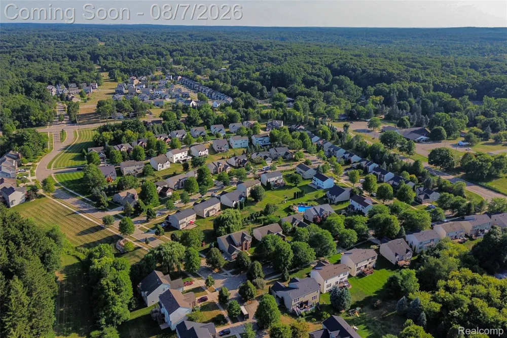 934 Running Brook Drive Holly Township, MI 48442