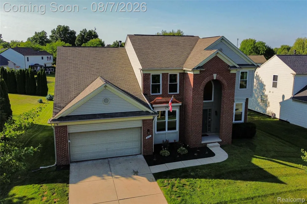 934 Running Brook Drive Holly Township, MI 48442