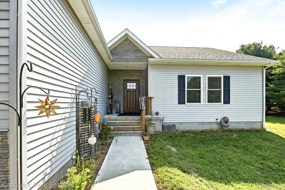 7600 Pine Grove Circle Millington Township, MI 48746