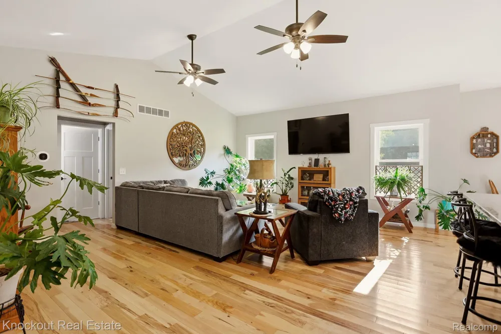 7600 Pine Grove Circle Millington Township, MI 48746