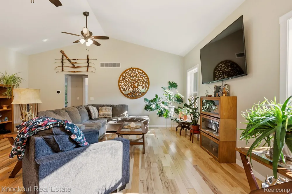 7600 Pine Grove Circle Millington Township, MI 48746