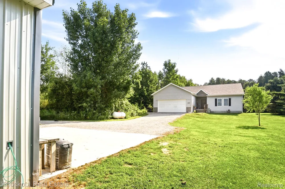 7600 Pine Grove Circle Millington Township, MI 48746