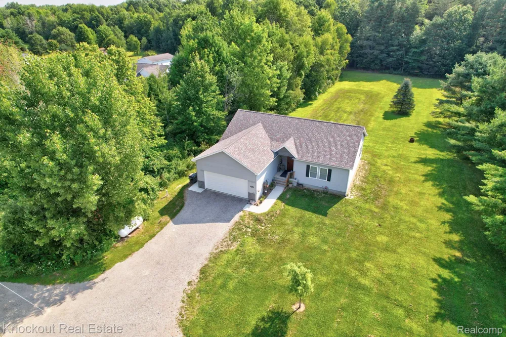 7600 Pine Grove Circle Millington Township, MI 48746