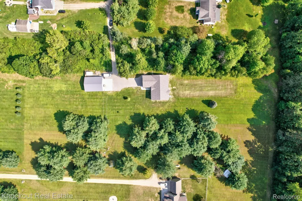 7600 Pine Grove Circle Millington Township, MI 48746