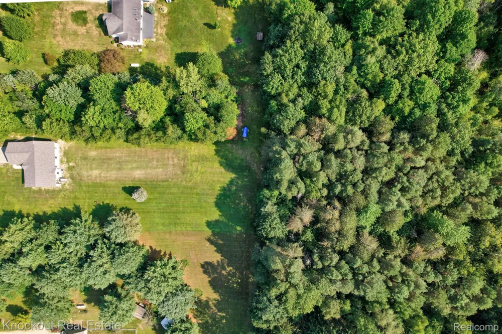 7600 Pine Grove Circle Millington Township, MI 48746