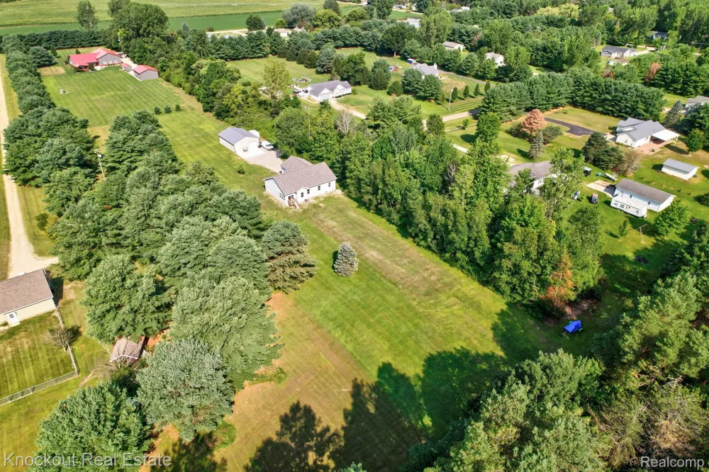 7600 Pine Grove Circle Millington Township, MI 48746