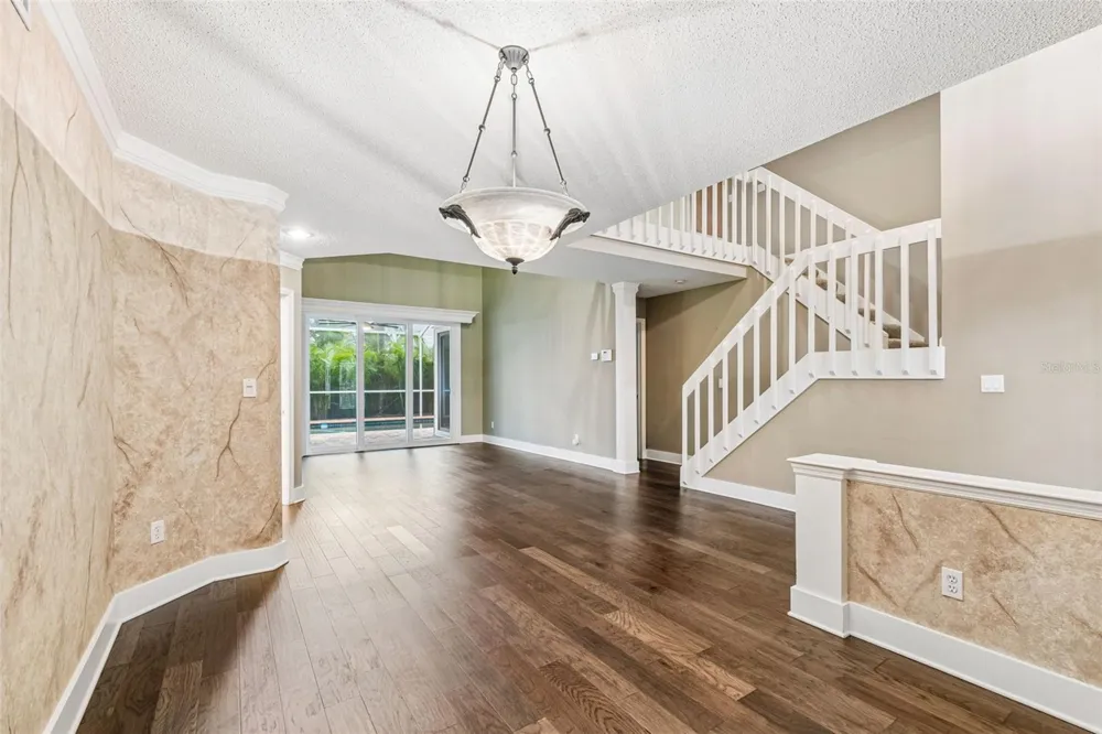 1128 MAINSAIL DRIVE Tarpon Springs, FL 34689