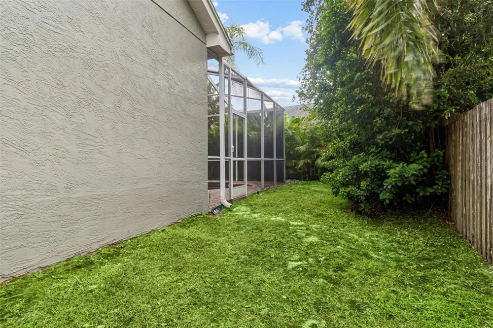 1128 MAINSAIL DRIVE Tarpon Springs, FL 34689
