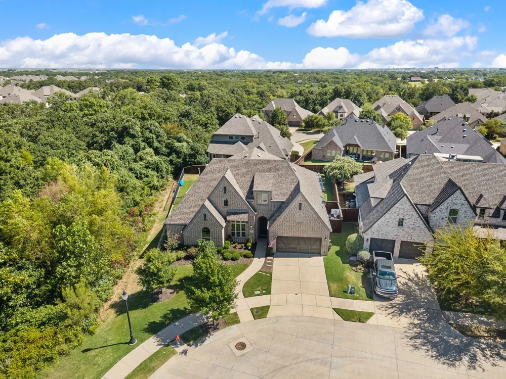 9901 Compass Rose Court Oak Point, TX 75068