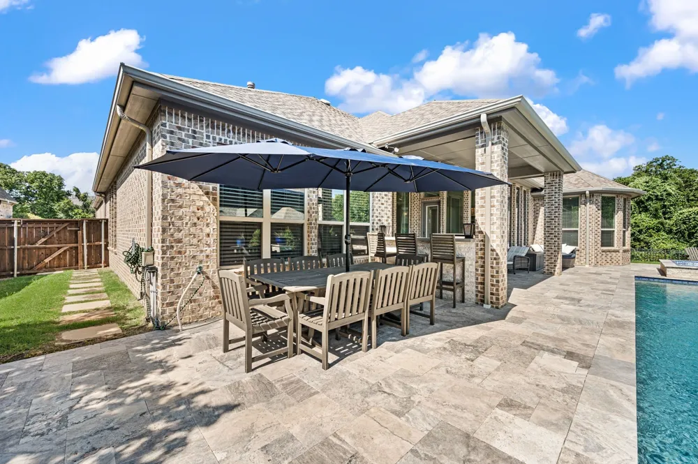 9901 Compass Rose Court Oak Point, TX 75068
