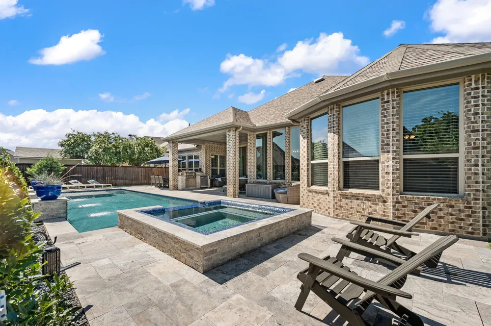 9901 Compass Rose Court Oak Point, TX 75068