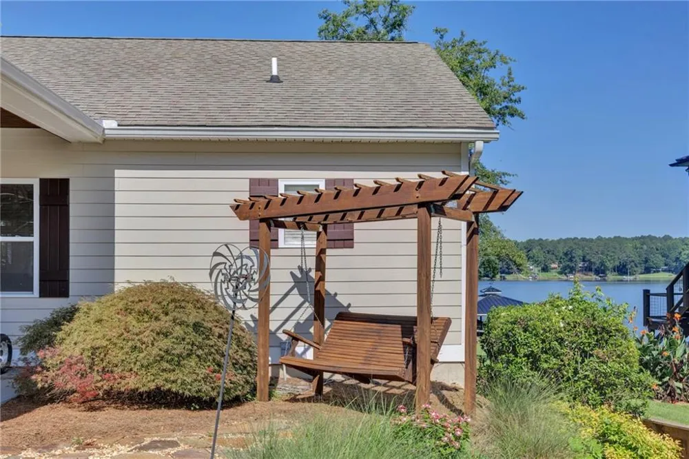 167 Steel Bridge Road Eatonton, GA 31024