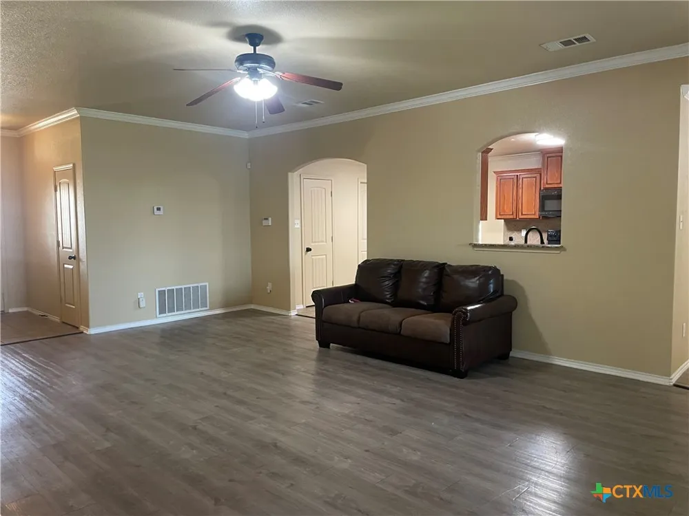 2804 Hector Drive Killeen, TX 76549