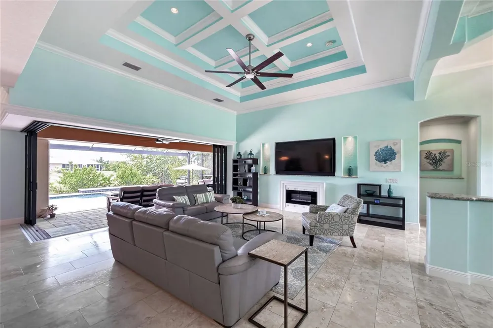 4 WHITE MARSH LANE Rotonda West, FL 33947