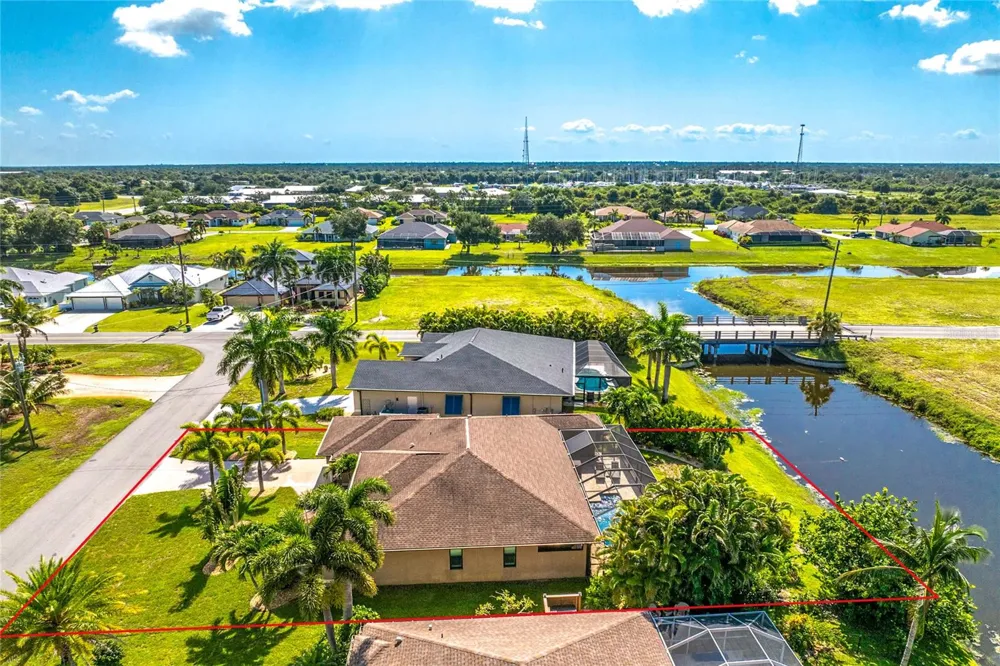 4 WHITE MARSH LANE Rotonda West, FL 33947