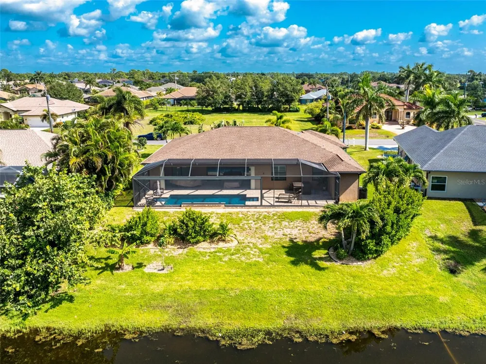 4 WHITE MARSH LANE Rotonda West, FL 33947