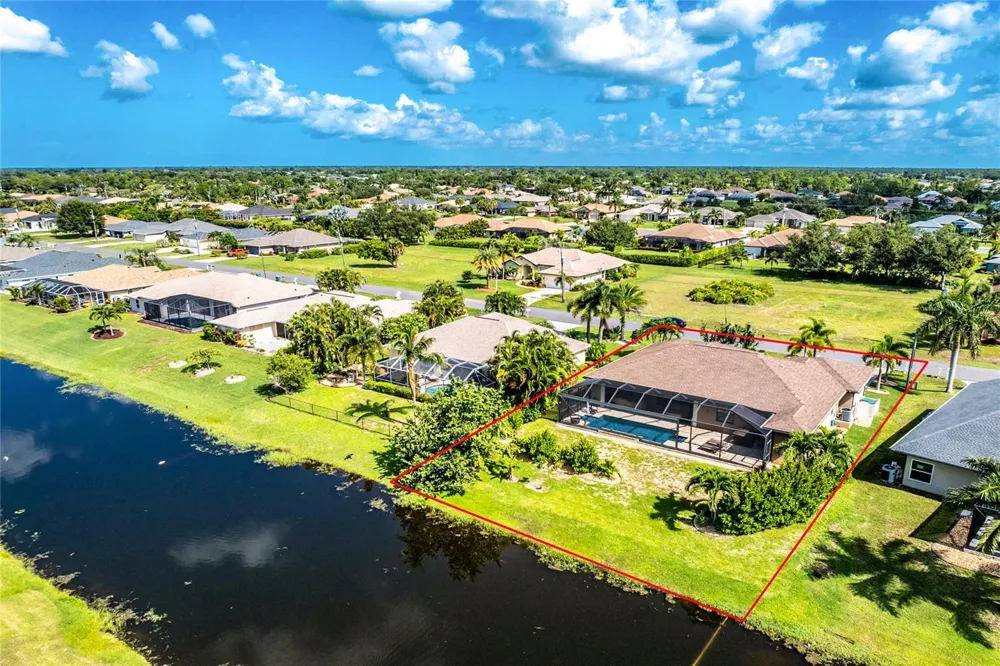 4 WHITE MARSH LANE Rotonda West, FL 33947