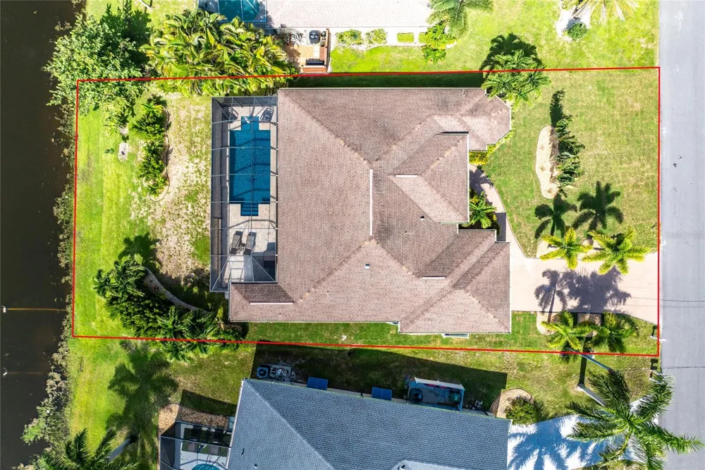 4 WHITE MARSH LANE Rotonda West, FL 33947
